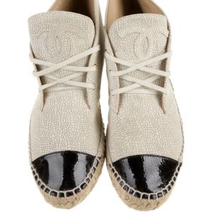 CHANEL Leather High Top Espadrille Sneakers size 9,
EU 39 fit 8.5/8 as well